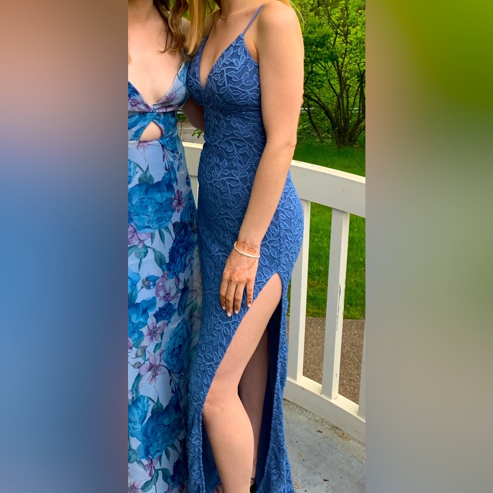 Windsor Marylou Lace Mesh Plunge Neck Formal Dress